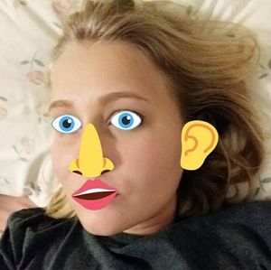 Meet your Posher, Renae